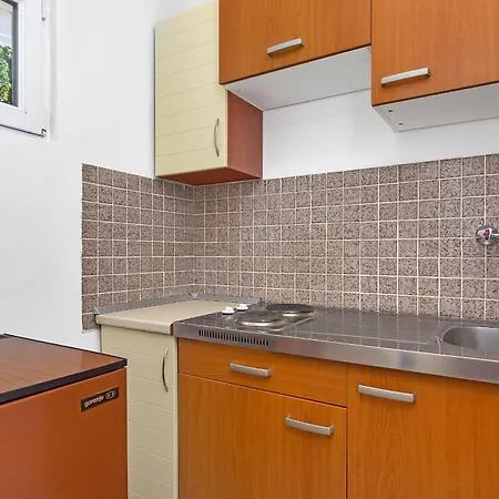 Apartmani Cico Gdinj Exterior photo