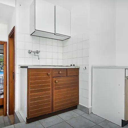 Apartmani Cico Gdinj Exterior photo