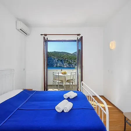 Apartmani Cico Gdinj Exterior photo