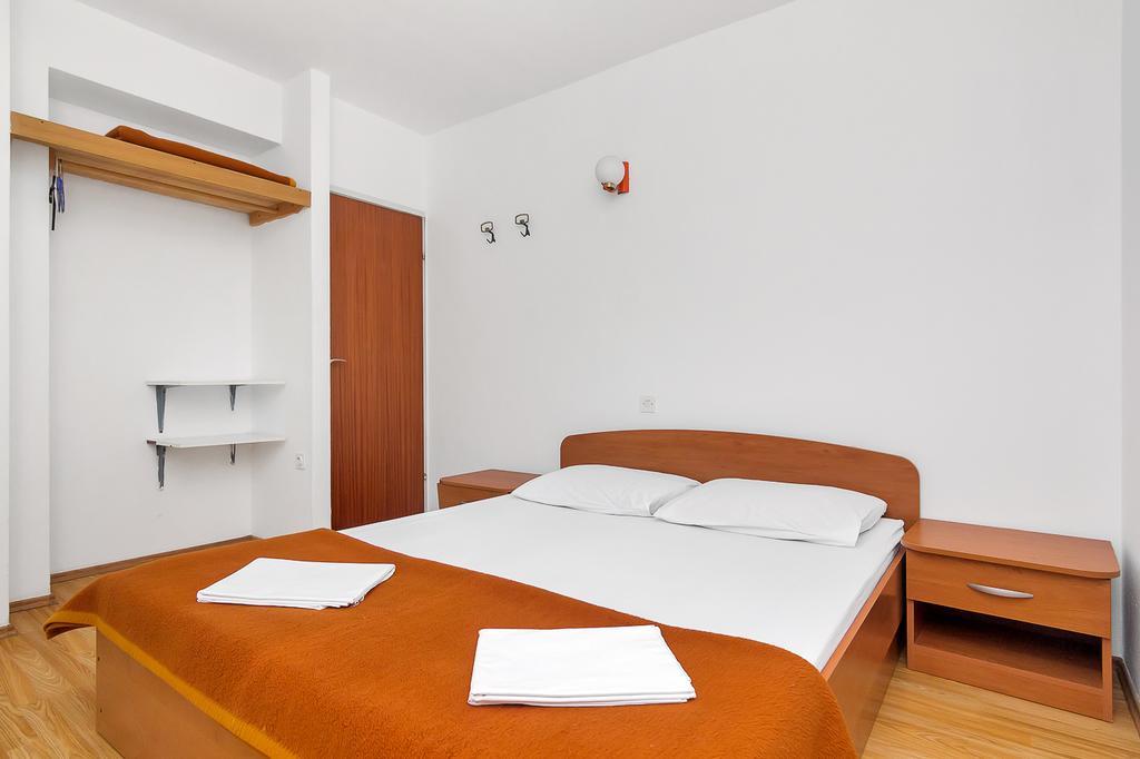 Cico Apartament Gdinj